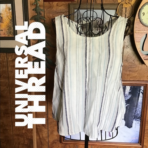 Universal Thread Tops - Universal Thread/Linen sleeveless top